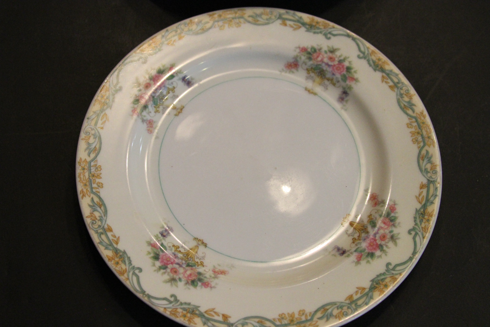 Noritake China "Arvana" Tableware
