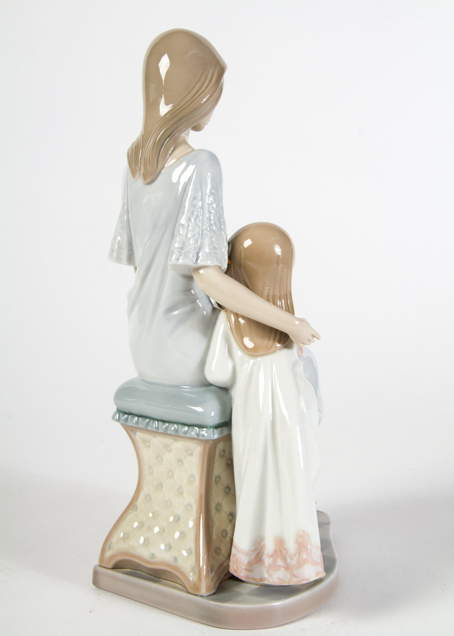 Lladro "Bedtime Story" Porcelain Figurine