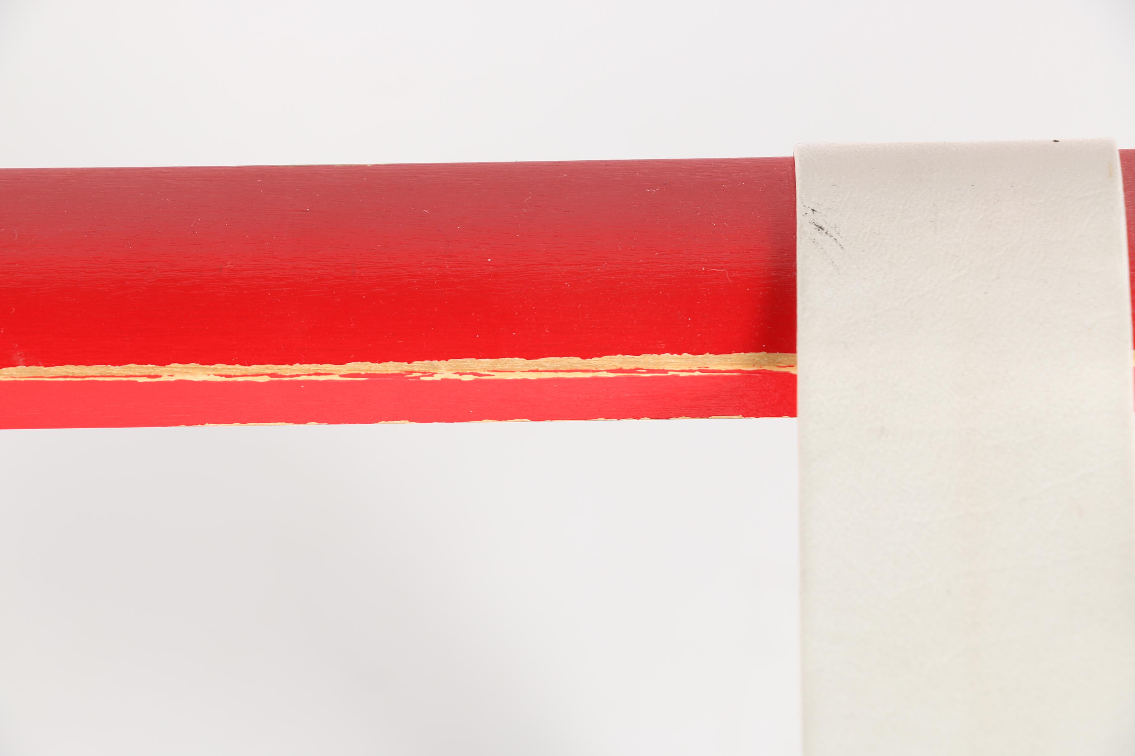 Scheibe Red Luggage Rack