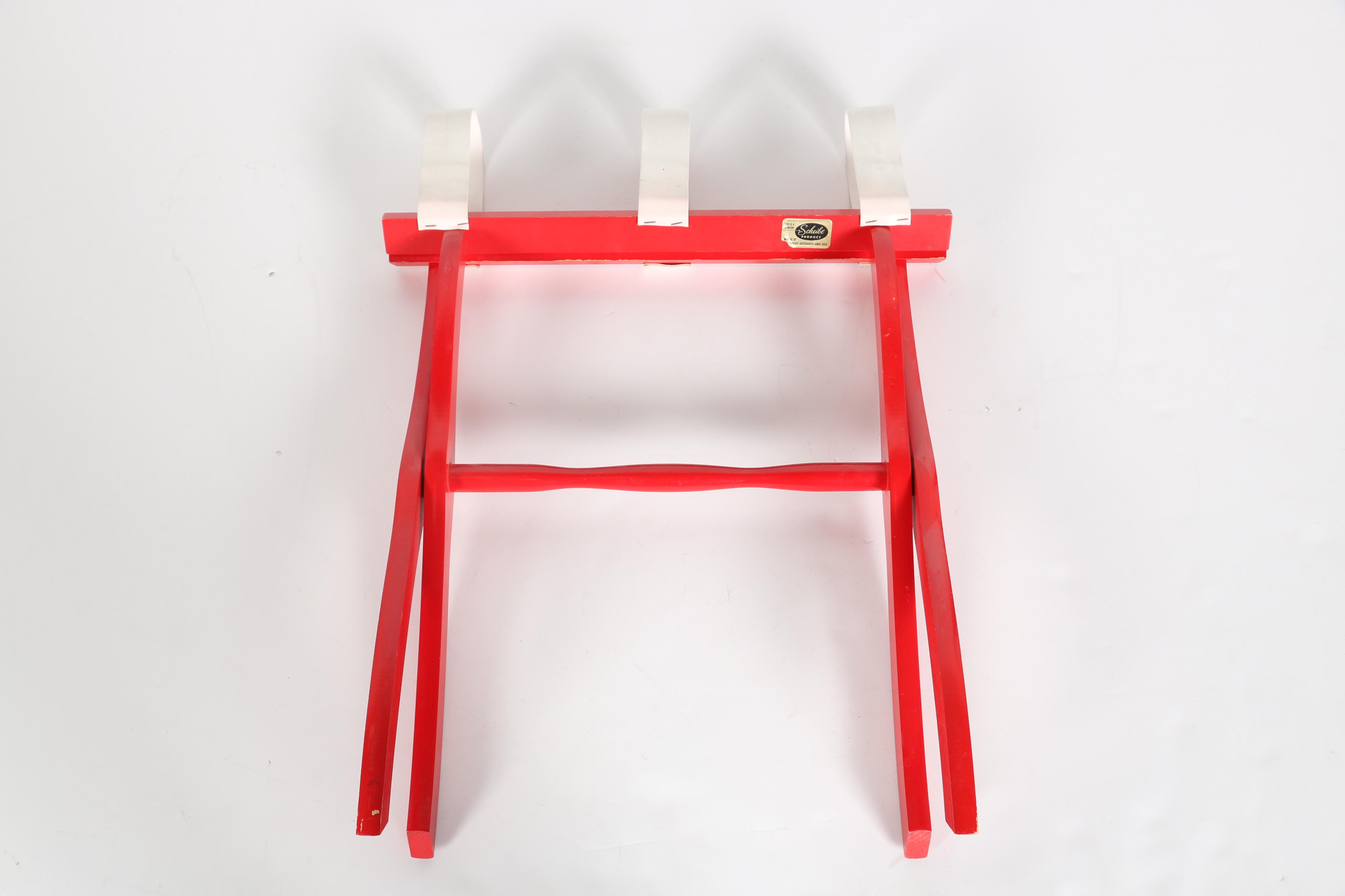 Scheibe Red Luggage Rack