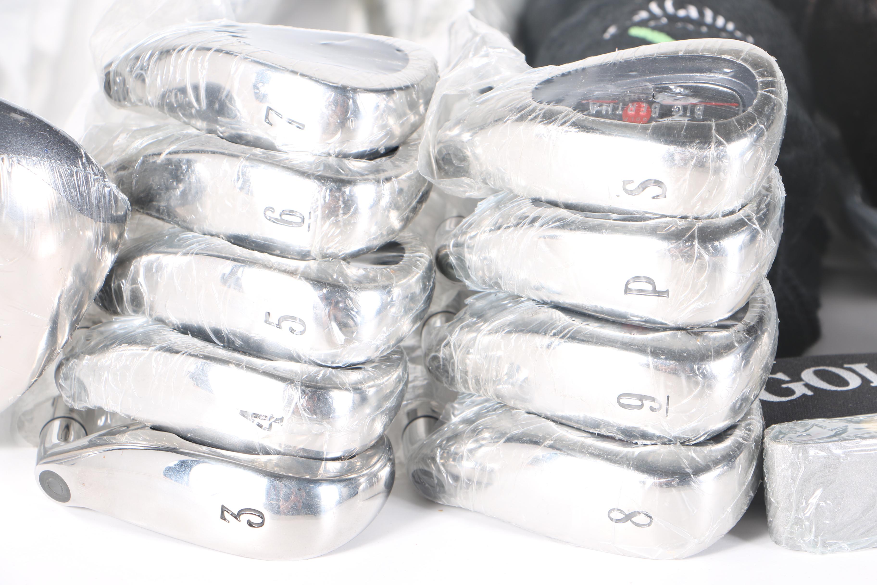 Golf Club Set Featuring Callaway