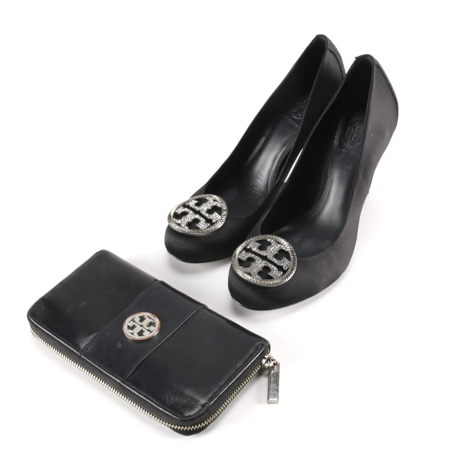 Tory Burch Pumps and Clutch