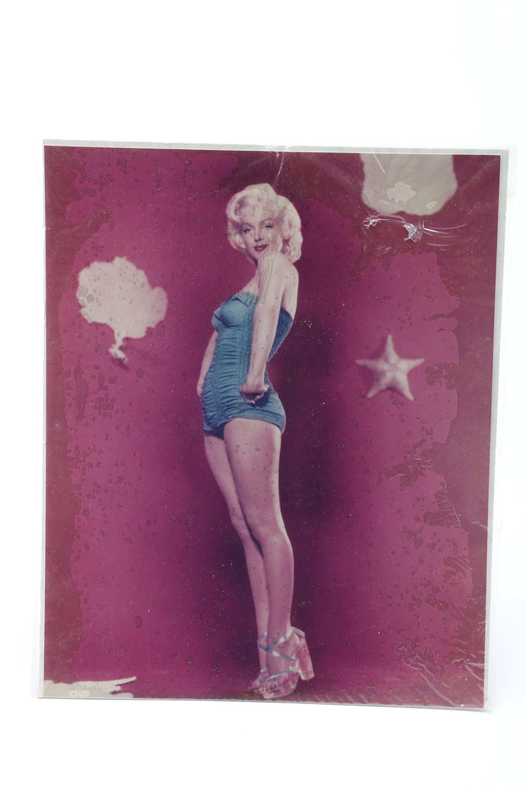 Marilyn Monroe Postcards and Pictures