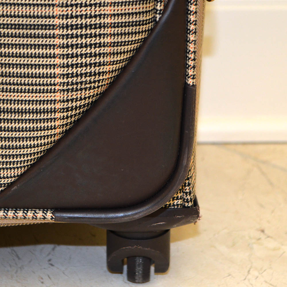 London Fog Spinner Suitcase