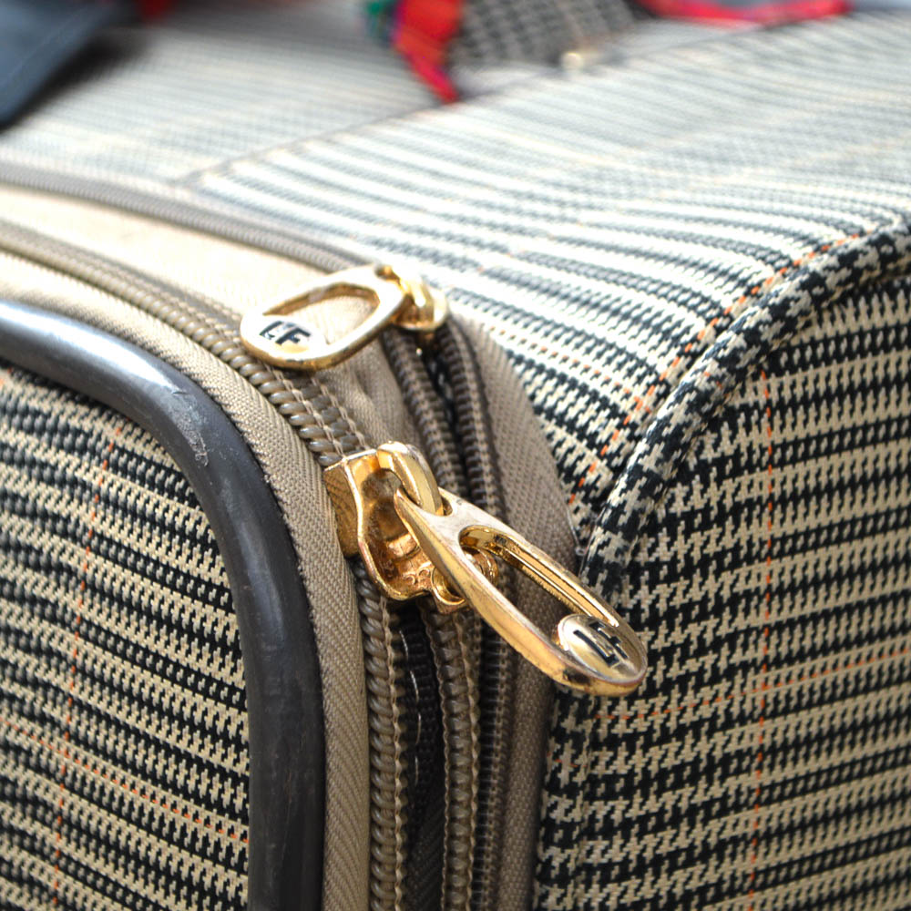 London Fog Spinner Suitcase