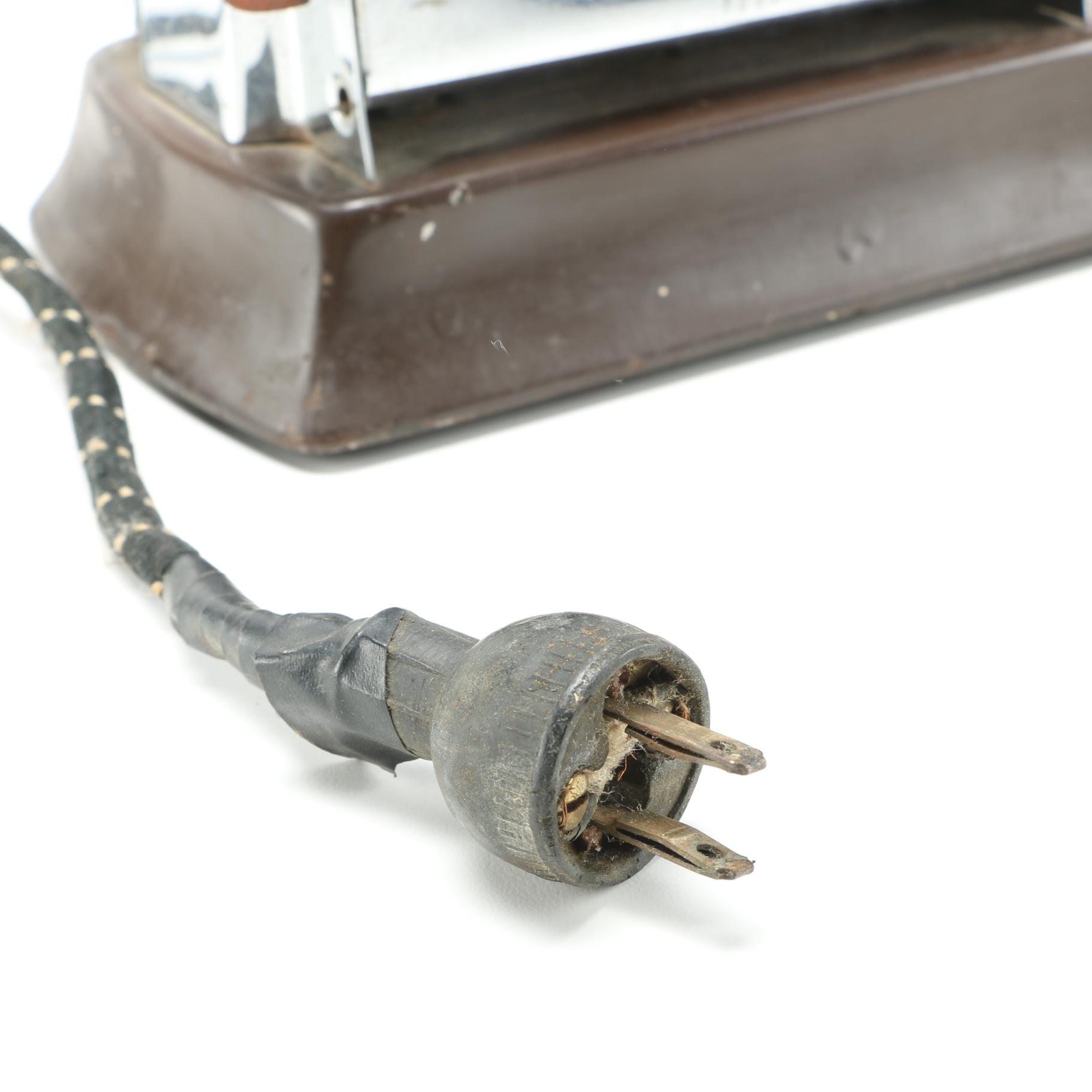 Vintage Reverso Toaster