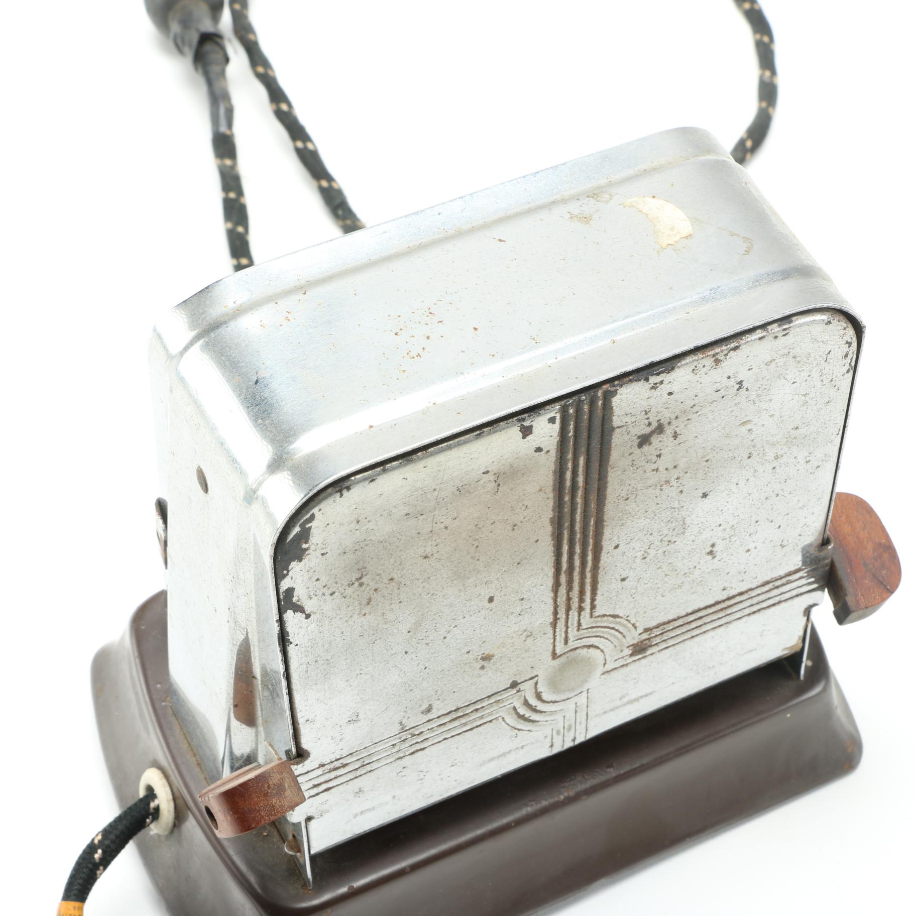 Vintage Reverso Toaster