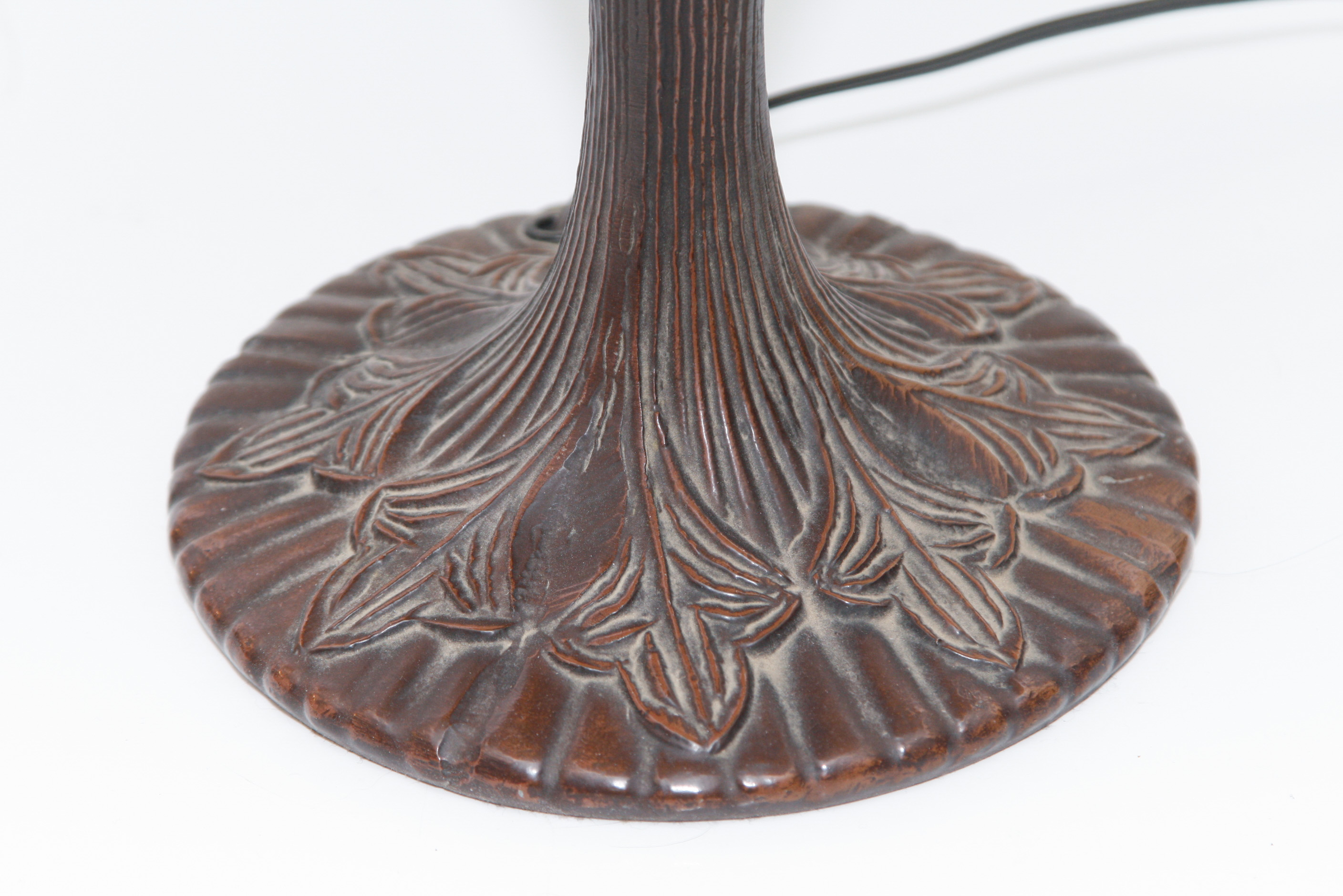 Tiffany Style Stained Glass Table Lamp