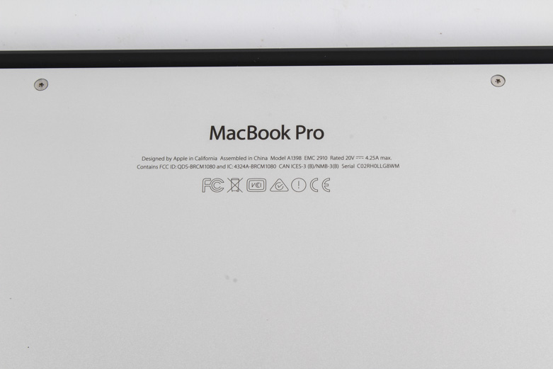 15" MacBook Pro, Wireless Mouse and Keyboard EBTH