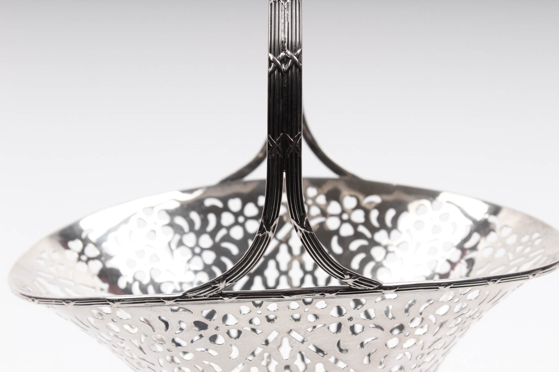 Roger Williams Silver Co. Sterling Silver Openwork Basket