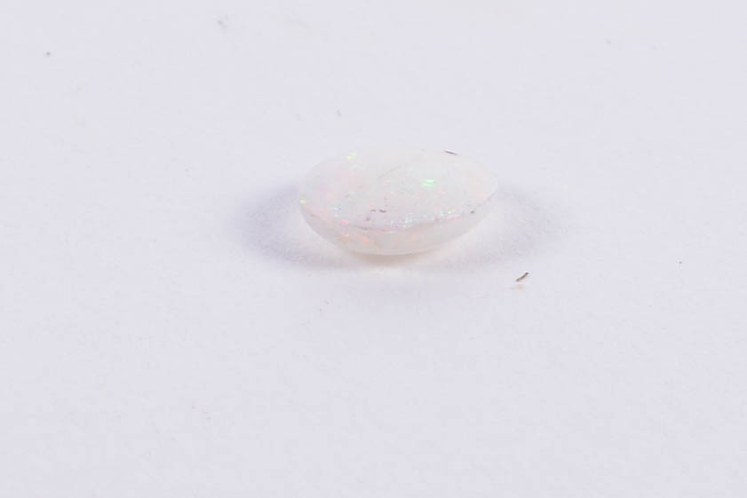 0.94 CT Opal