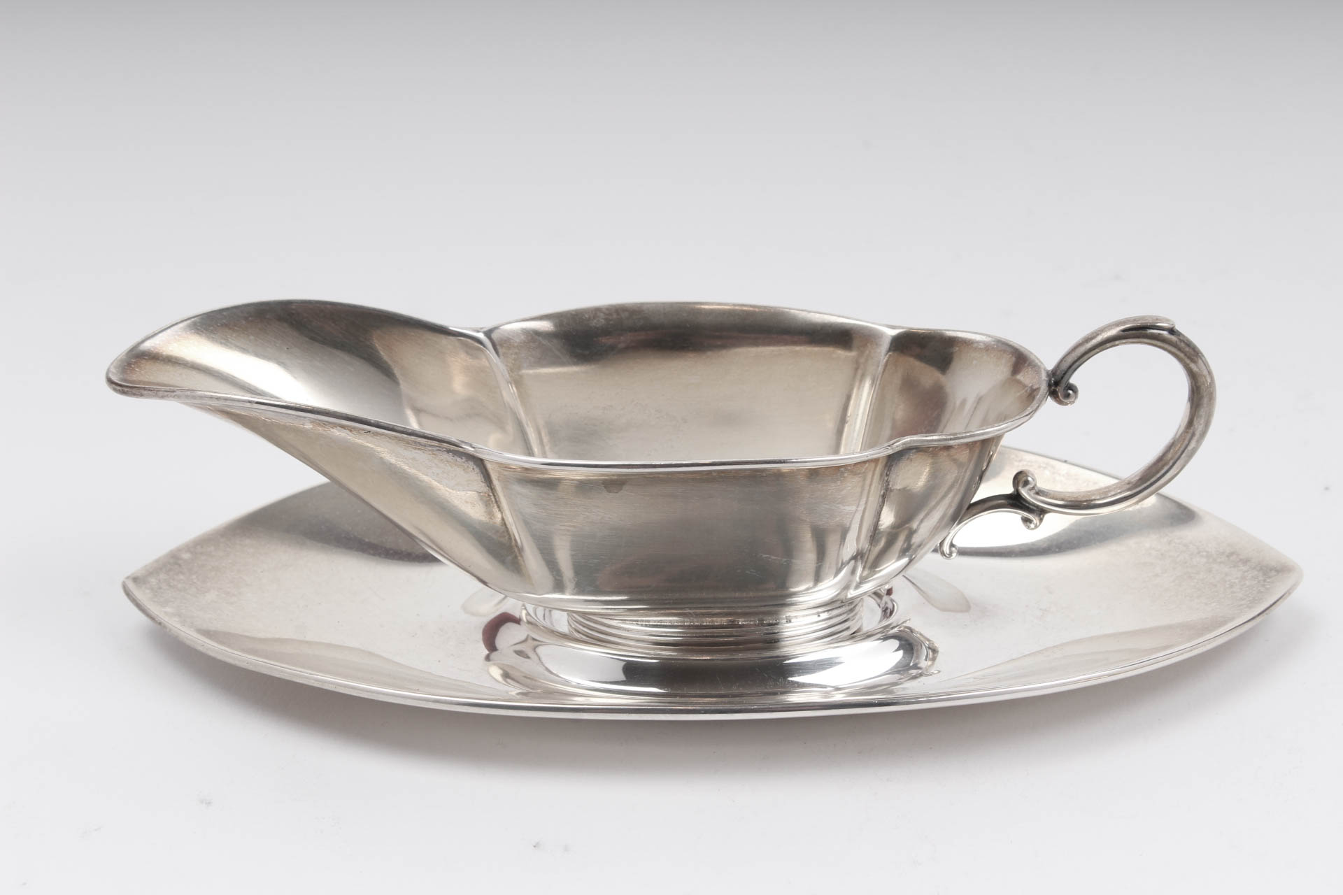 Pair of Webster Company Sterling Silver Sauce Boats and Trays