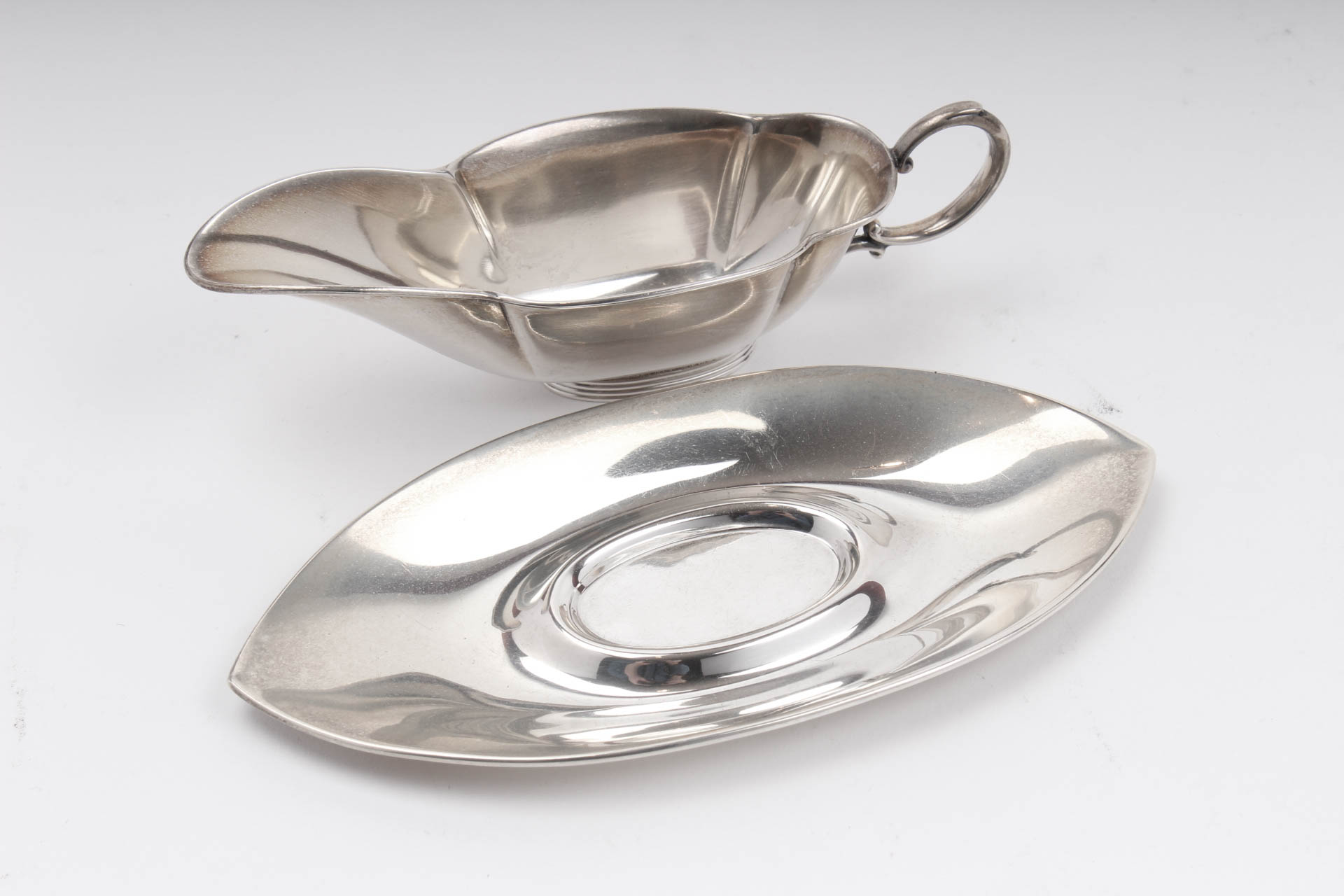 Pair of Webster Company Sterling Silver Sauce Boats and Trays