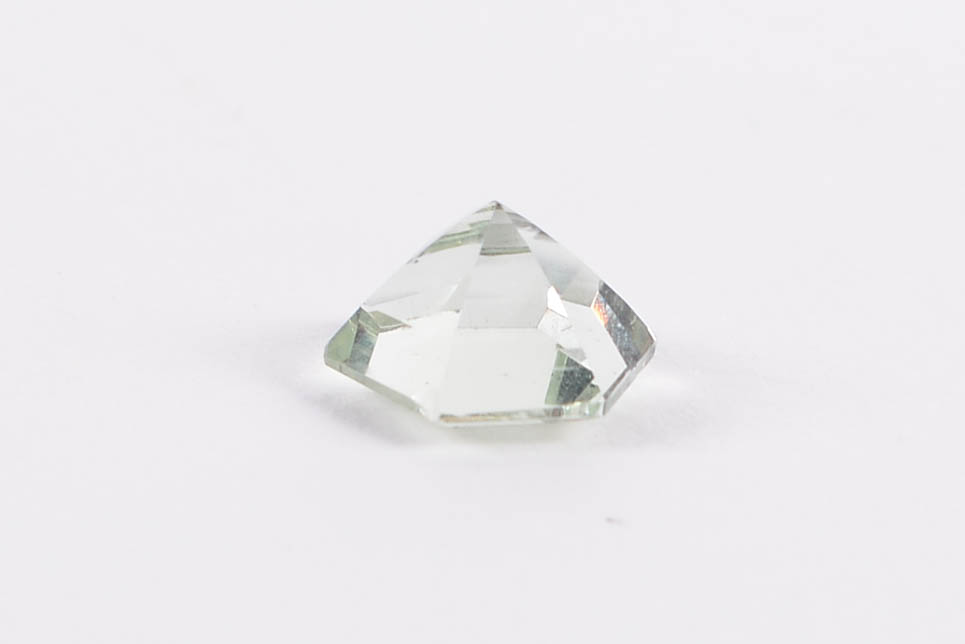 3.71 CT Praseolite Quartz