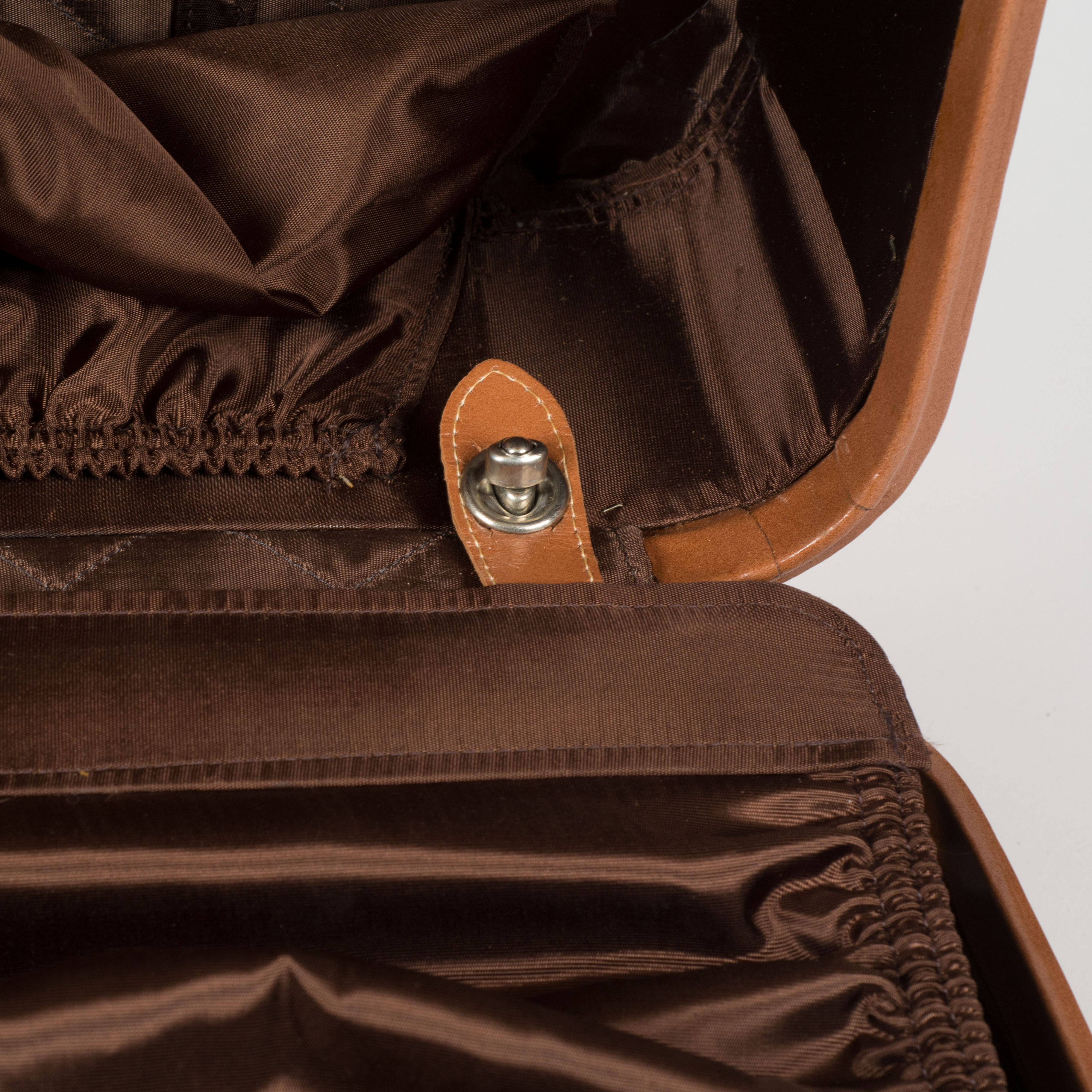 1950s Ambassador US Trunk Co Garment Trunk