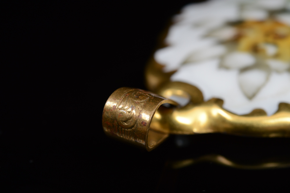Vintage Rosenthal Porcelain Costume Jewelry Pendant