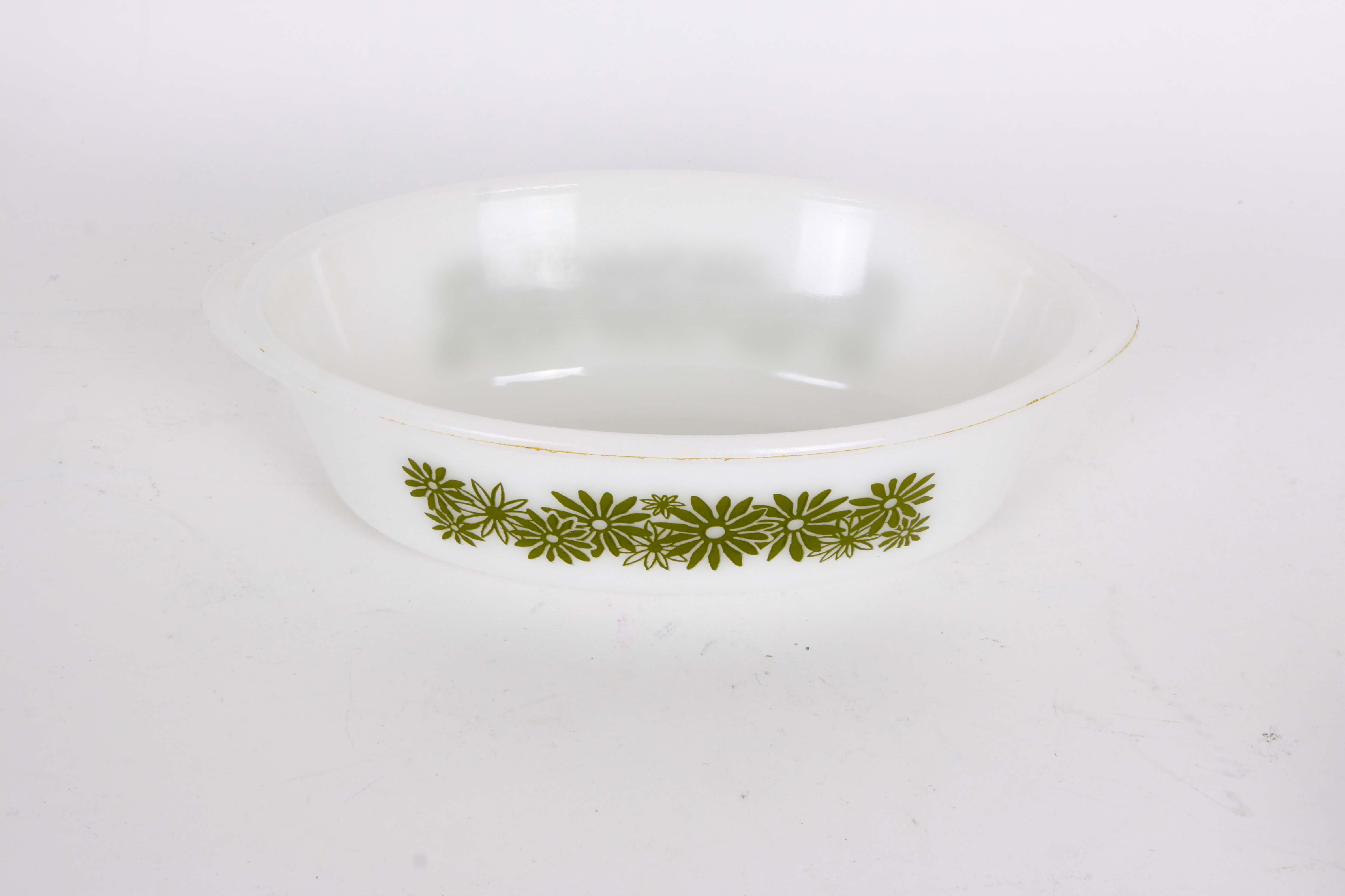 Vintage Glass Bakeware Featuring Pyrex and Fire King