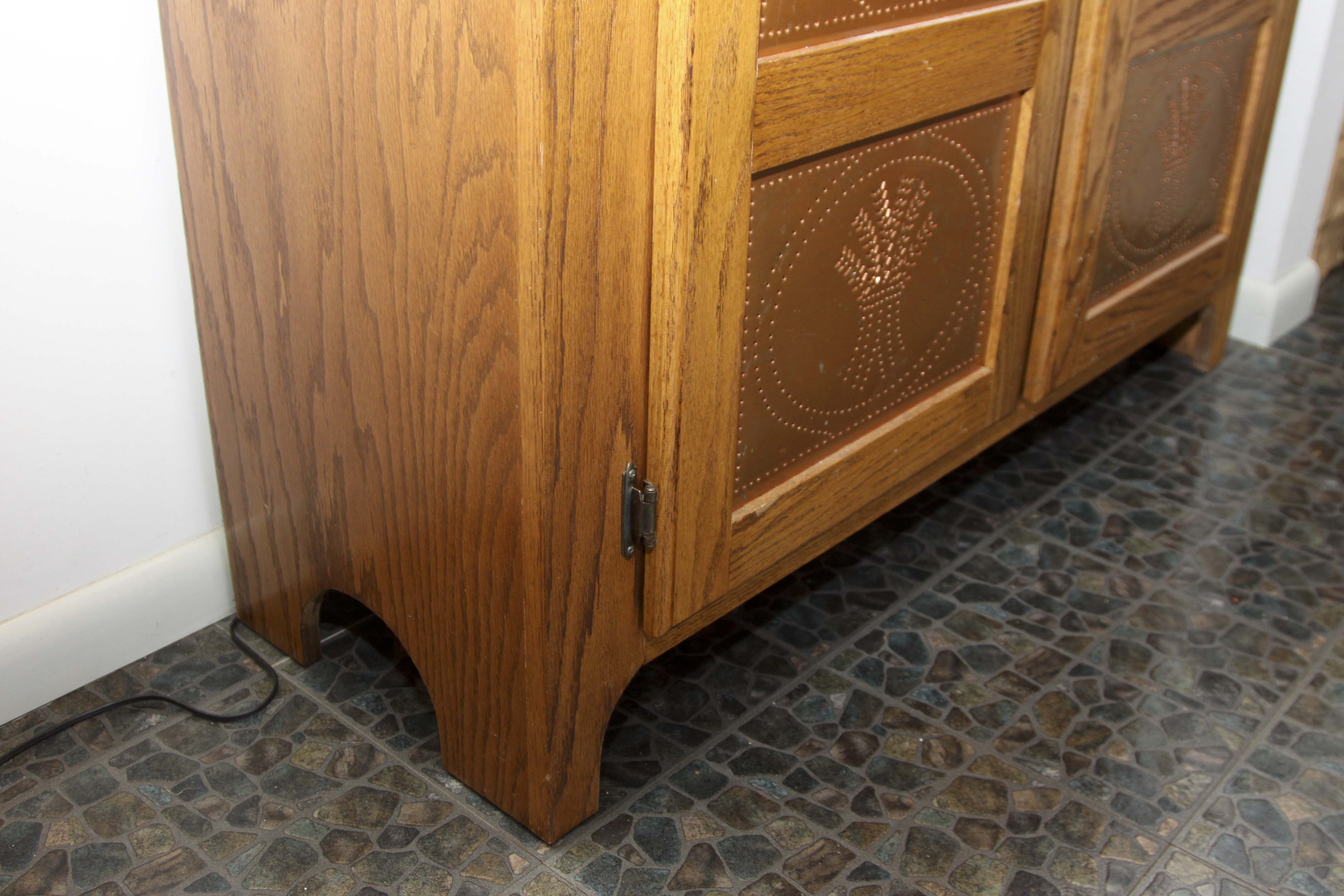 Country Oak Pie Cabinet