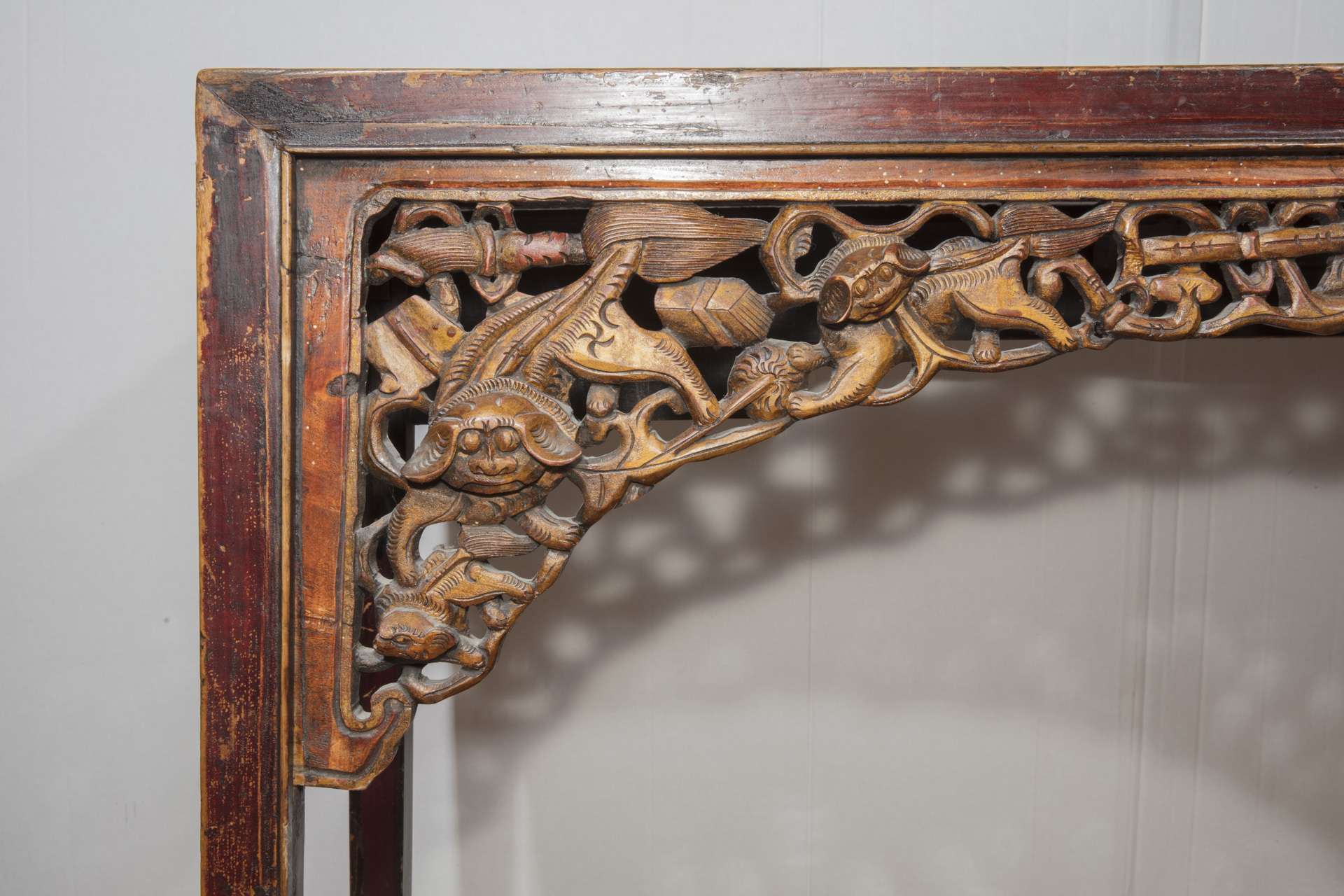 Chinese Accent Table