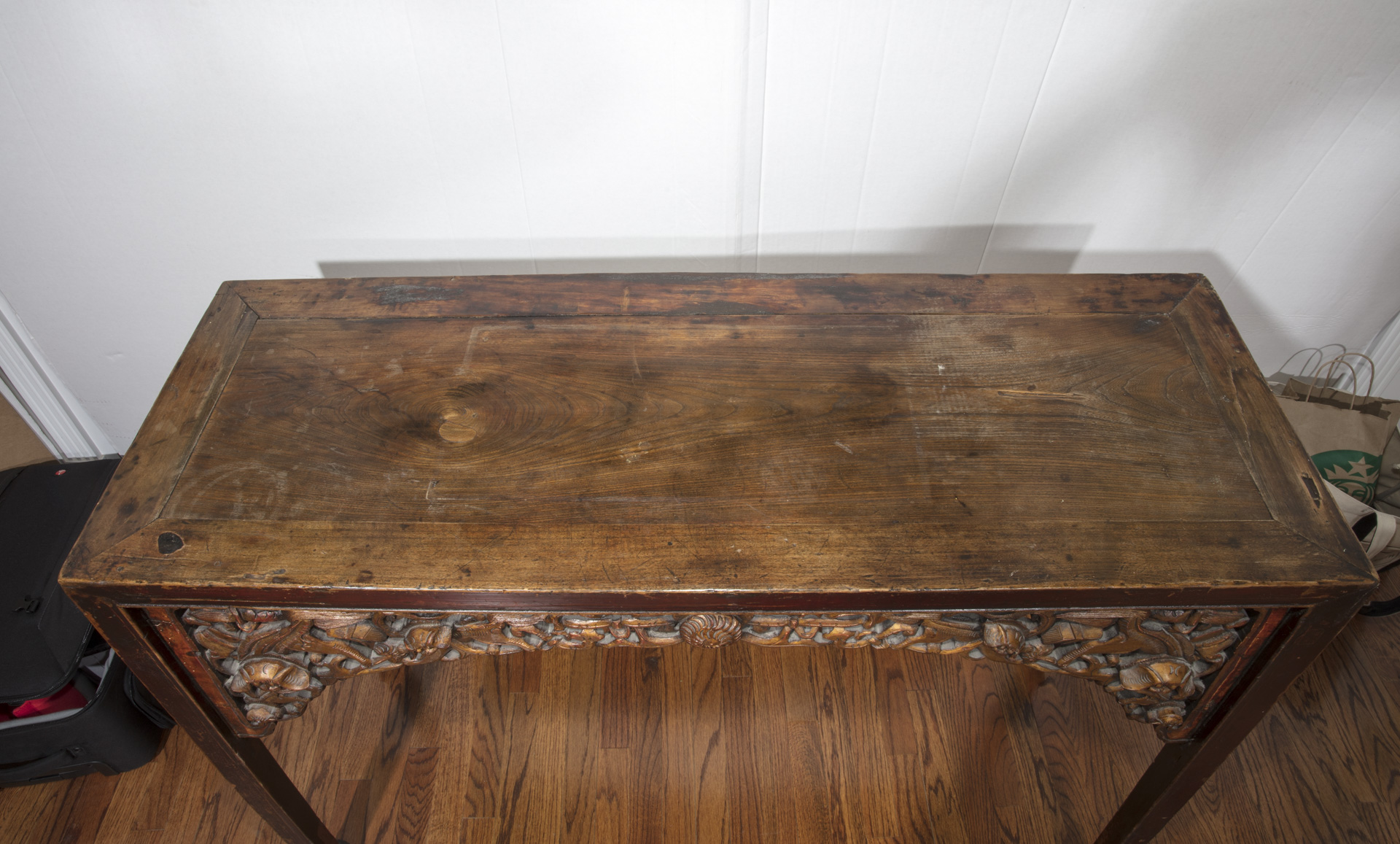 Chinese Accent Table