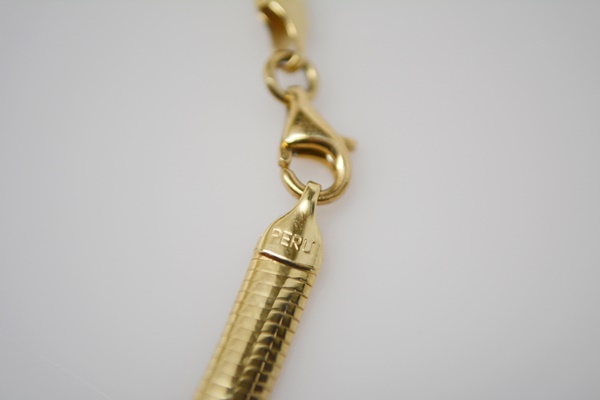 Peruvian 10K Yellow Gold Omega Necklace