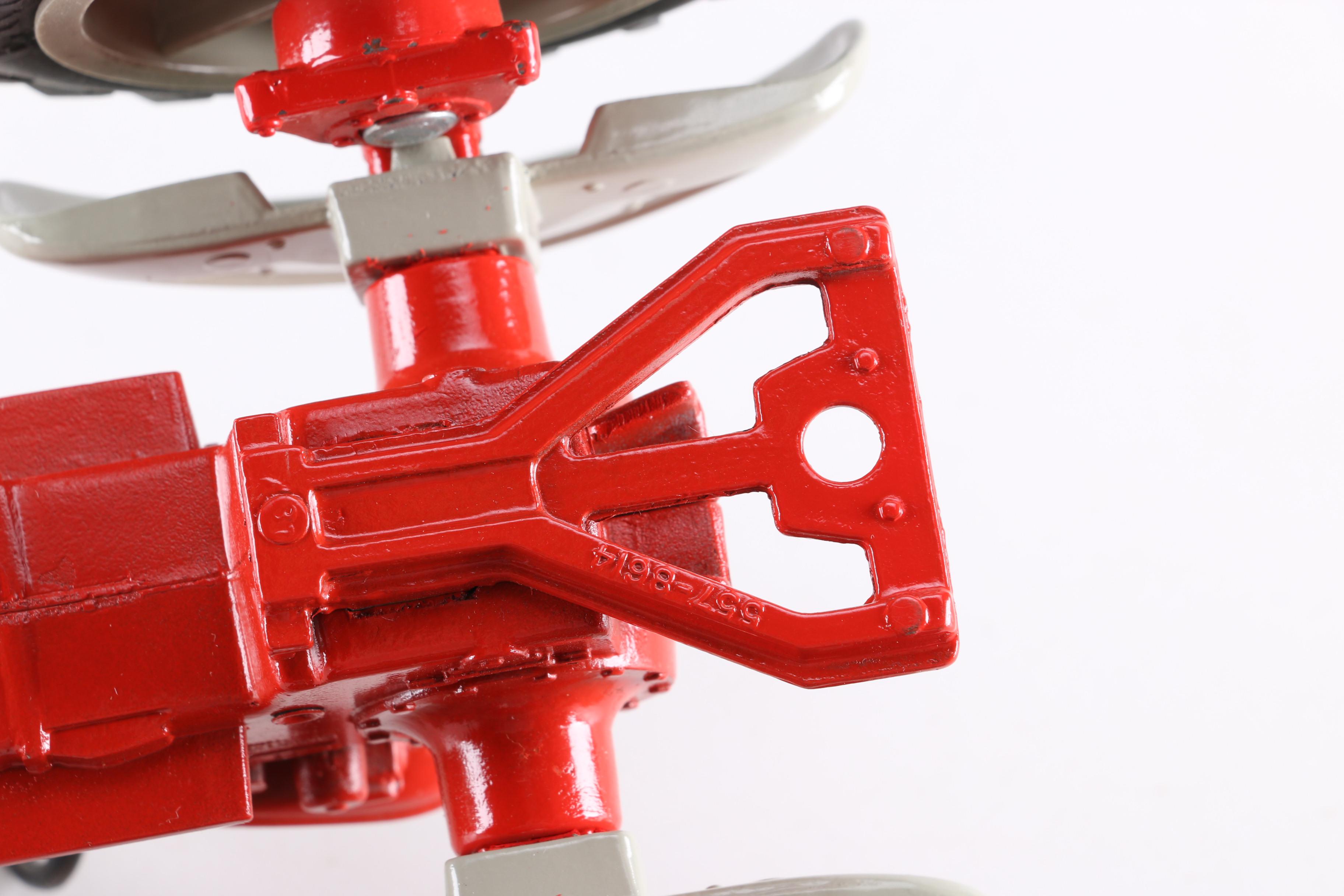 1:16 Scale Die-Cast Tractor Assortment