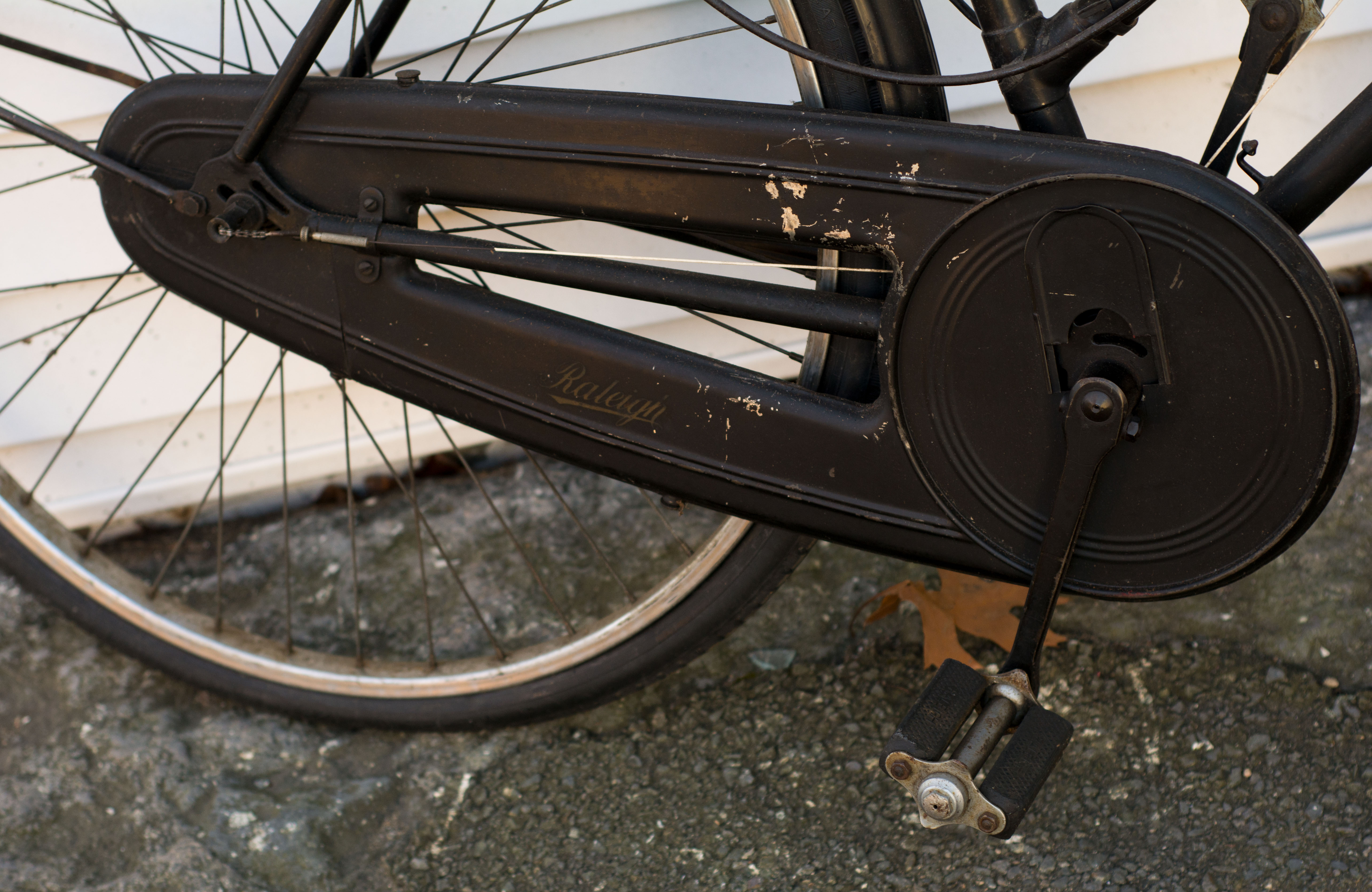 Vintage 1950s Raleigh Sports Mode Bike with Rear Dynohub