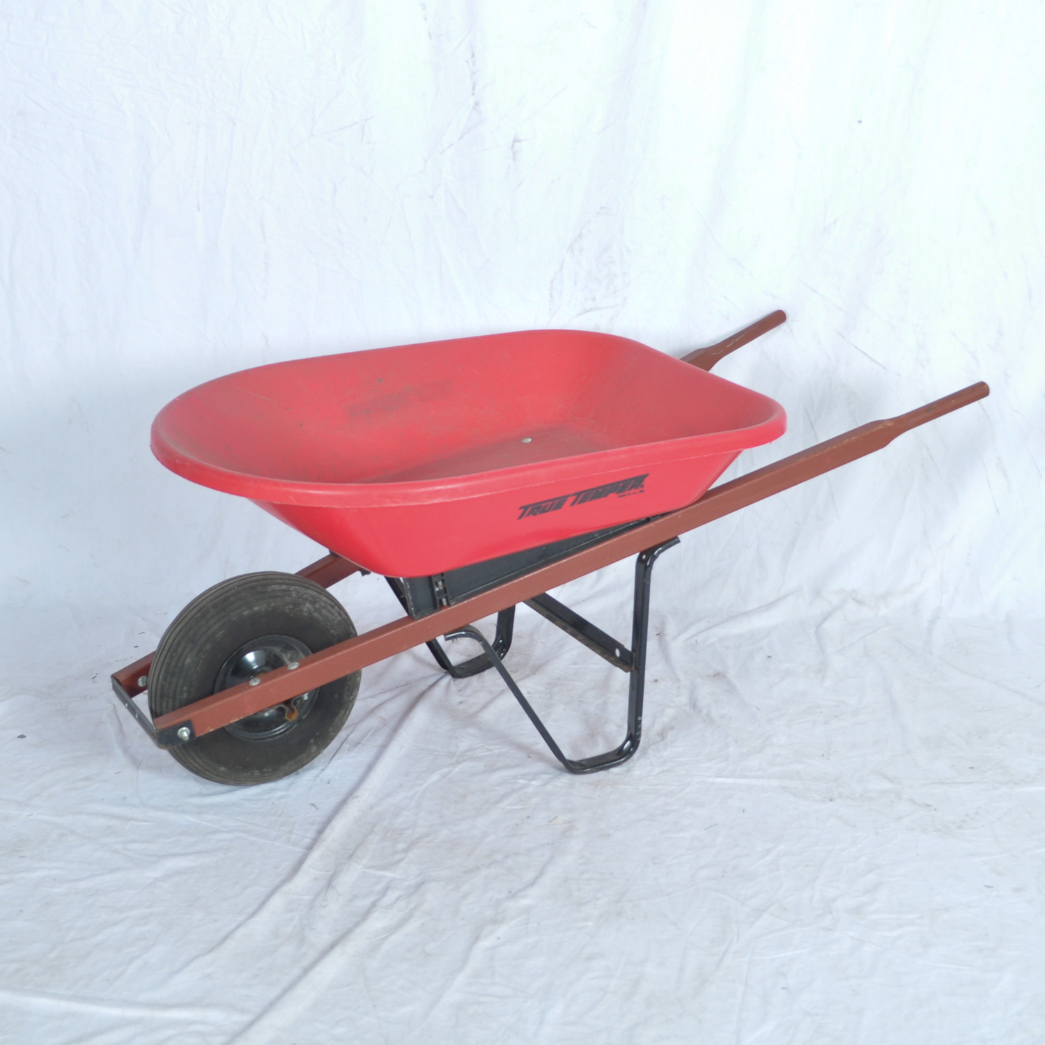True Temper Red Wheelbarrow