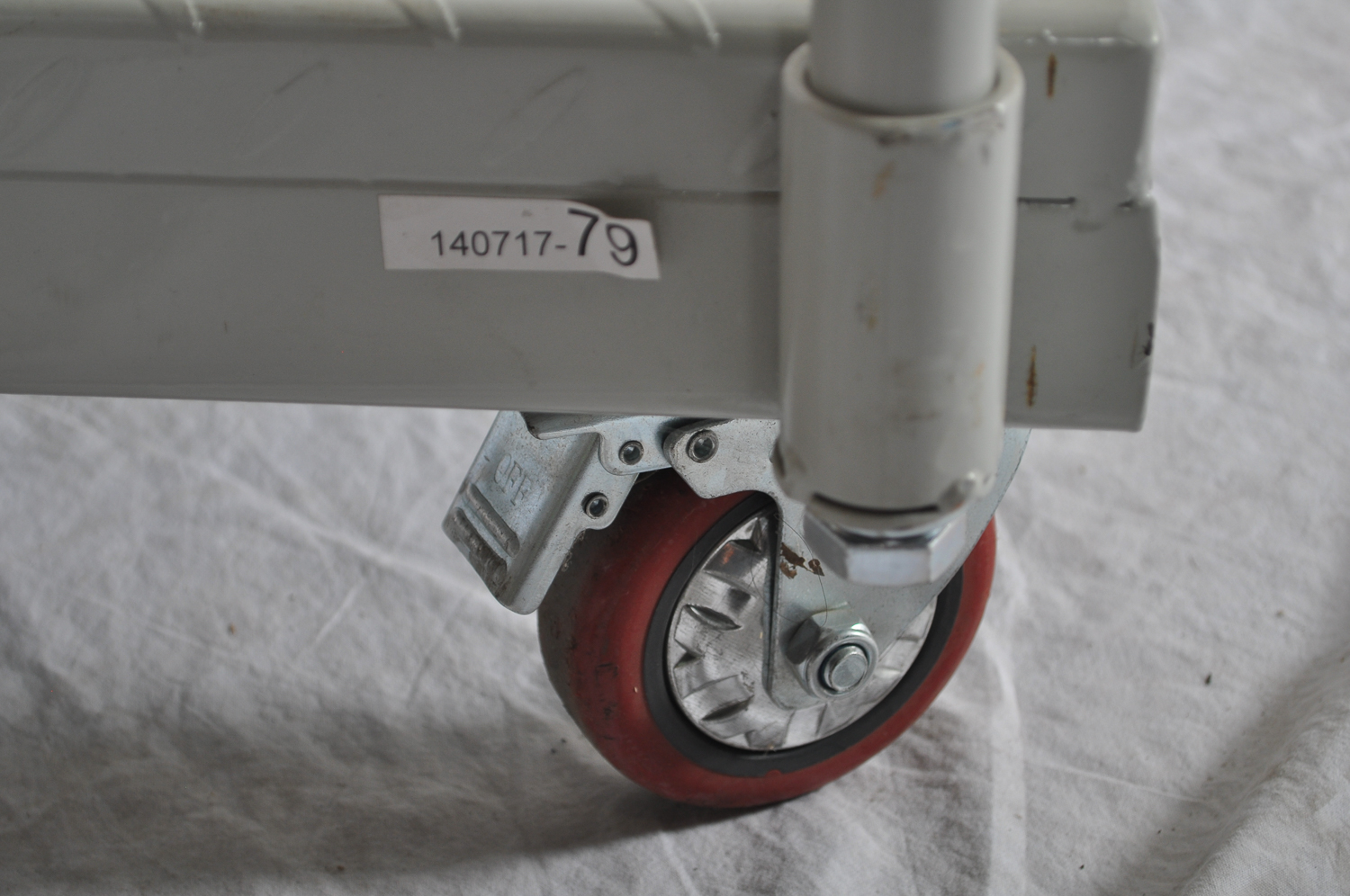 Roughneck™ Flatbed Cart