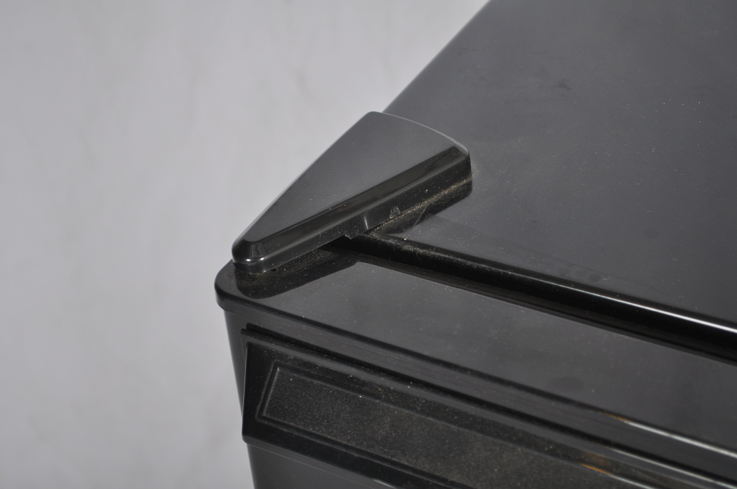 General Electric Compact Refrigerator