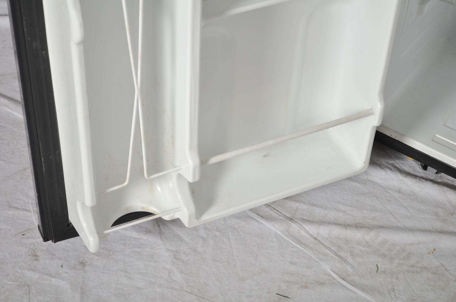 General Electric Compact Refrigerator