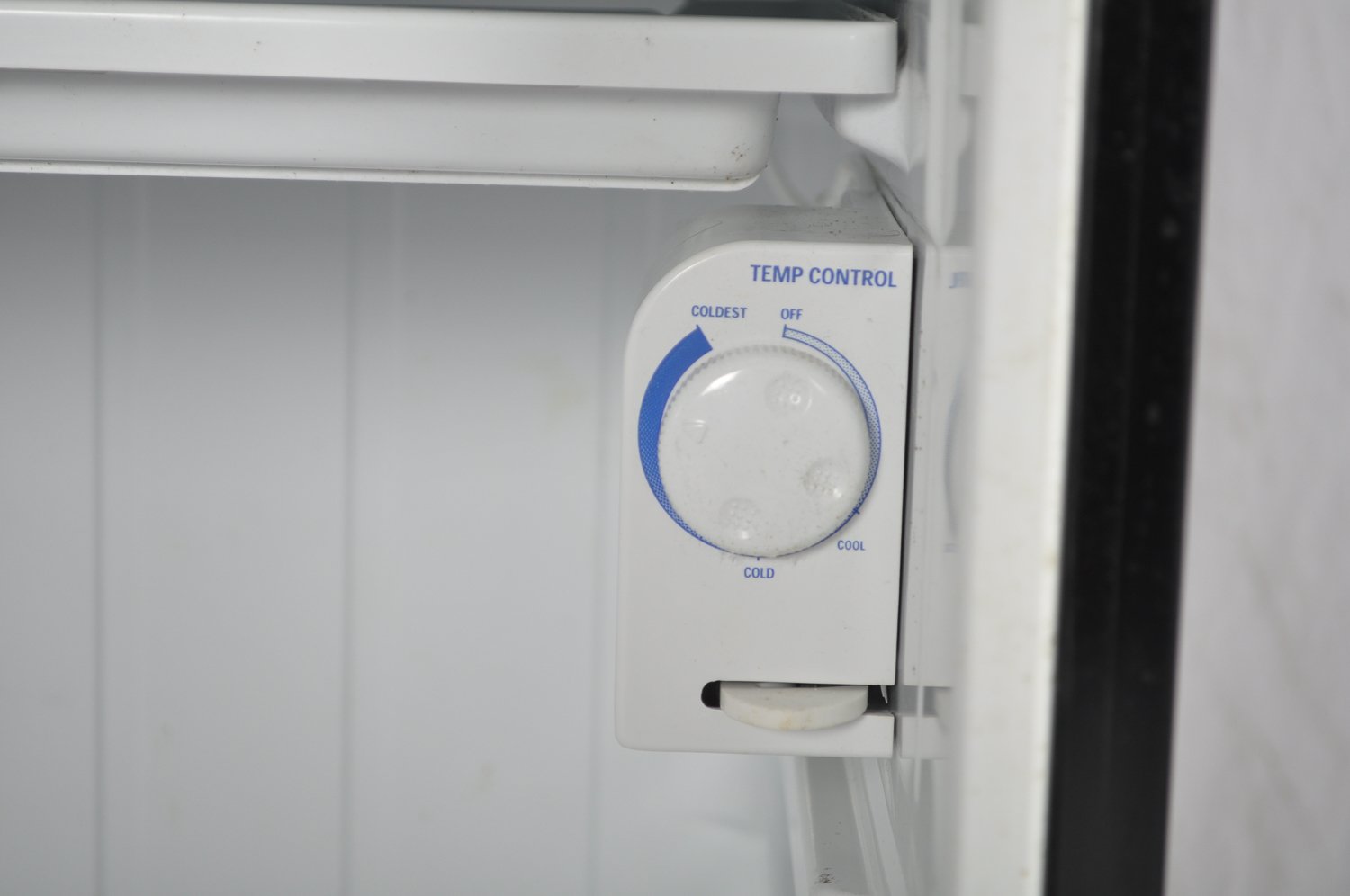 General Electric Compact Refrigerator