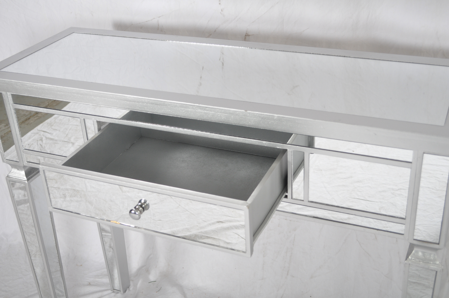 Contemporary Mirrored Console Table