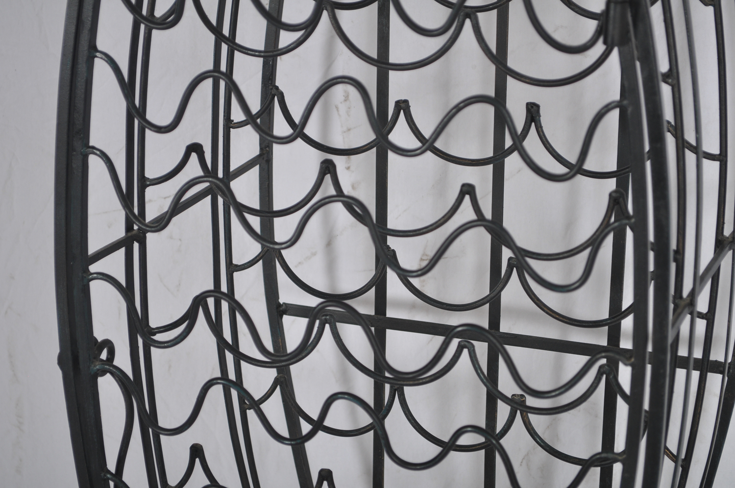 Fish-Shaped Iron Wine Rack