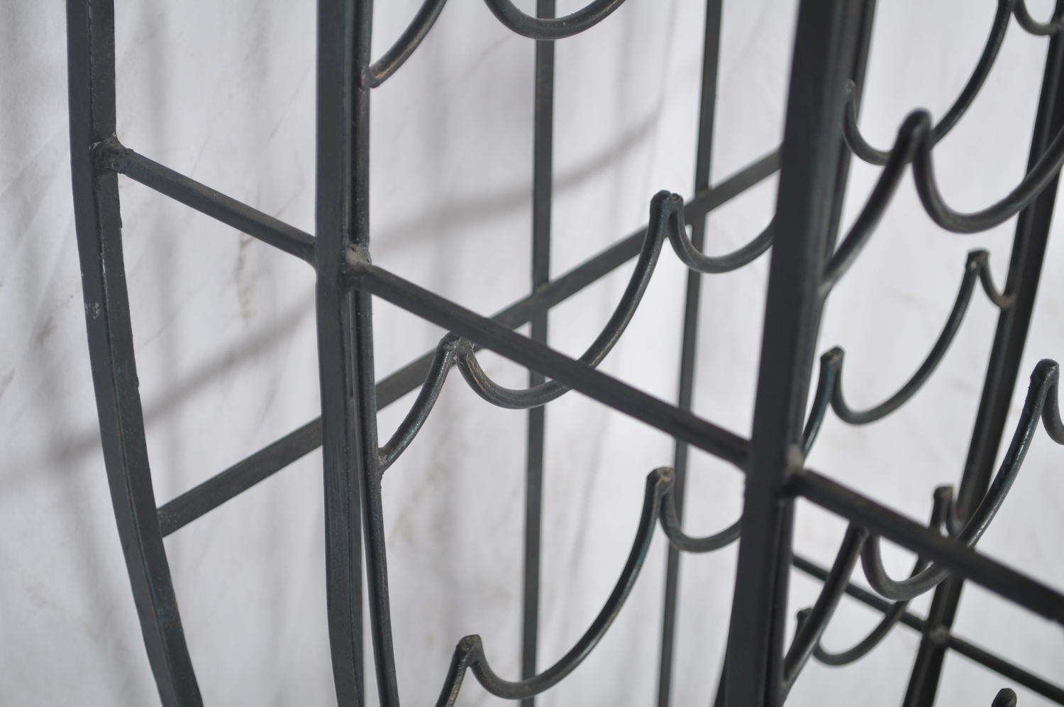 Fish-Shaped Iron Wine Rack