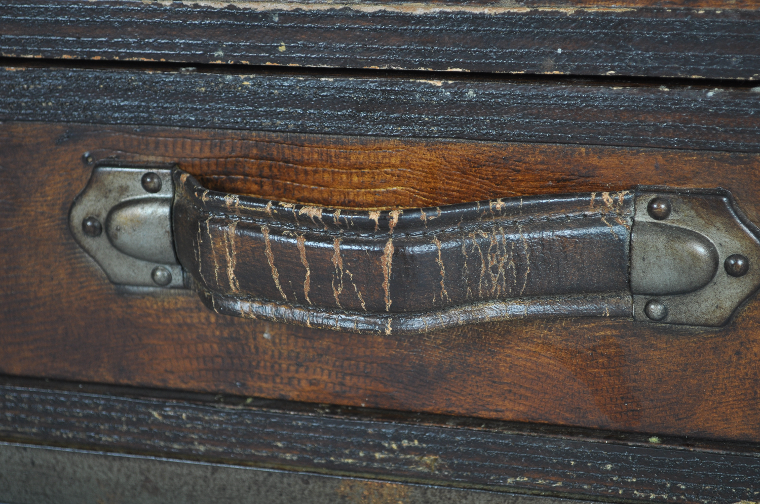 Contemporary Trunk-Form Coffee Table