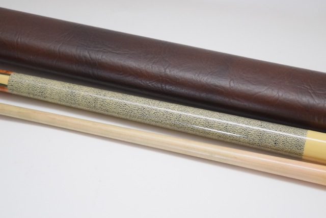 Meucci Originals 84-3 Professional Cue Stick and Case