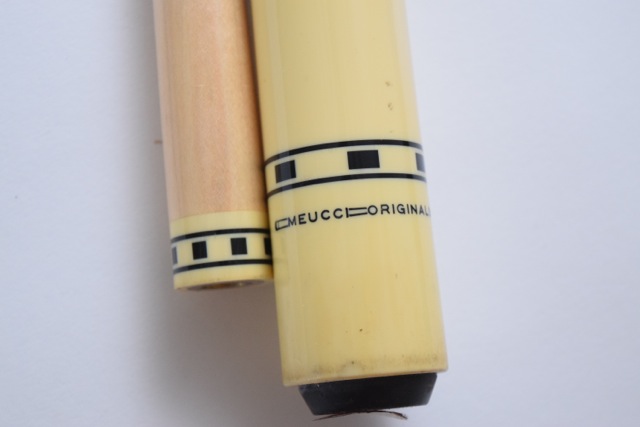 Meucci Originals 84-3 Professional Cue Stick and Case