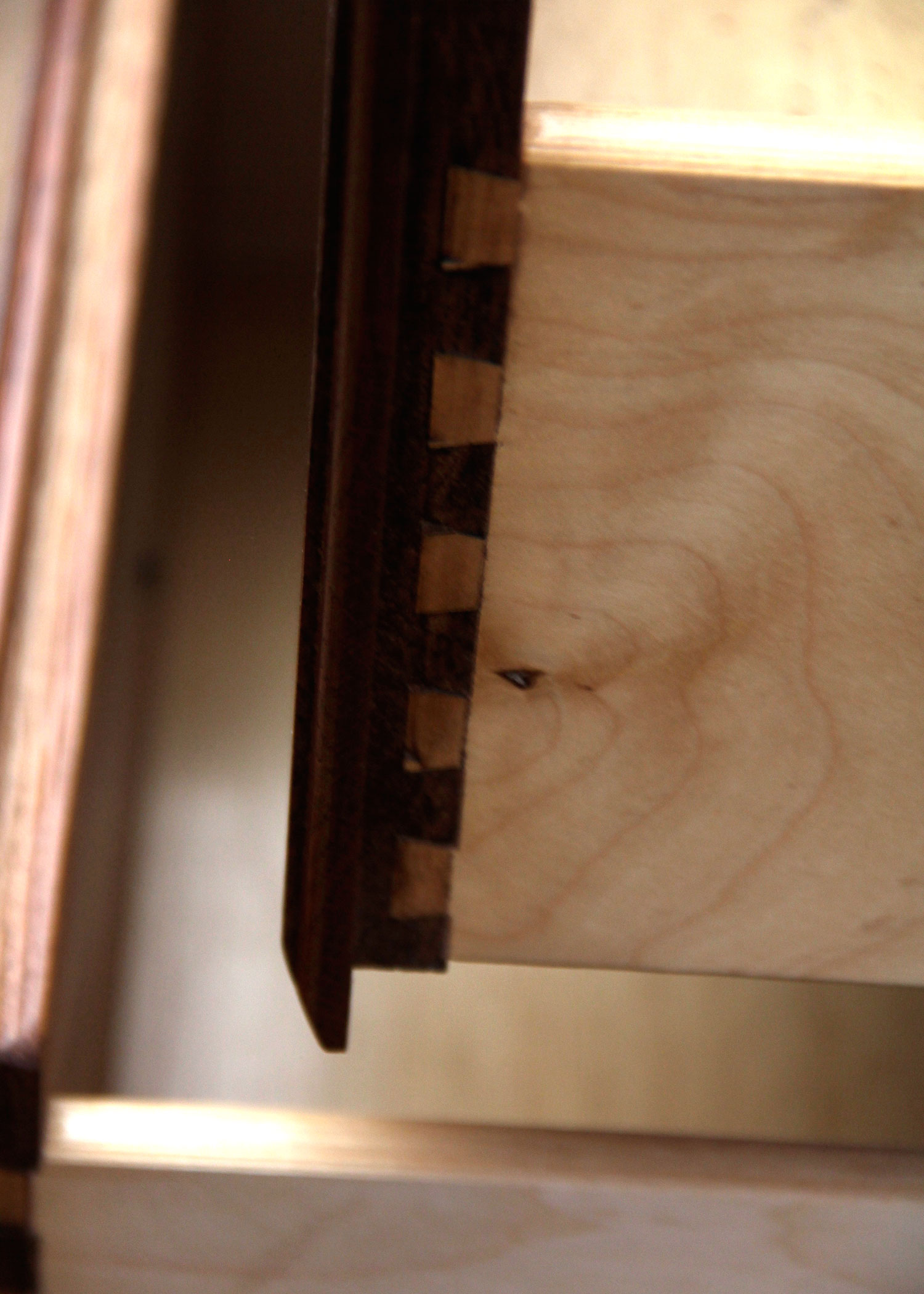 "Impressions" by Thomasville Wooden Rolling Coffee Table