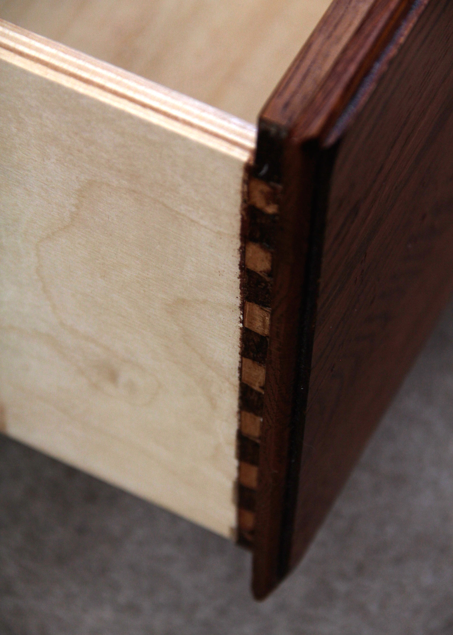 "Impressions" by Thomasville Wooden Rolling Coffee Table