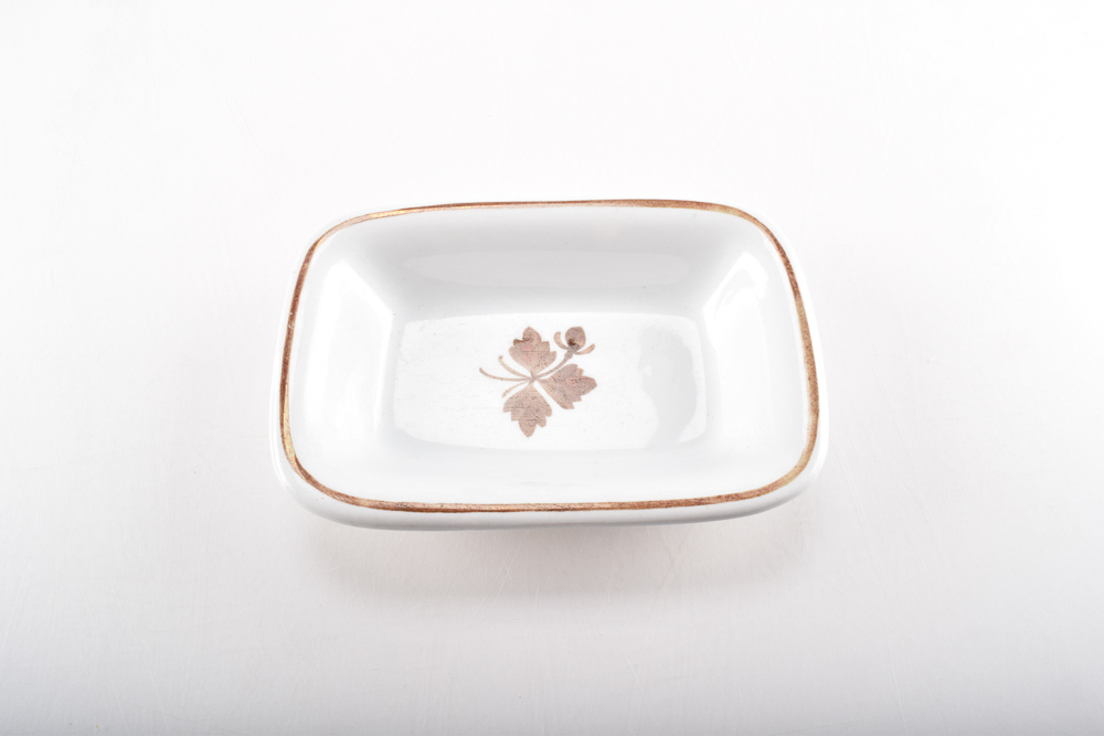 Antique Alfred Meakin England Royal Ironstone China "Tea Leaf" Lustreware