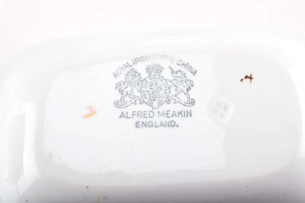 Antique Alfred Meakin England Royal Ironstone China "Tea Leaf" Lustreware