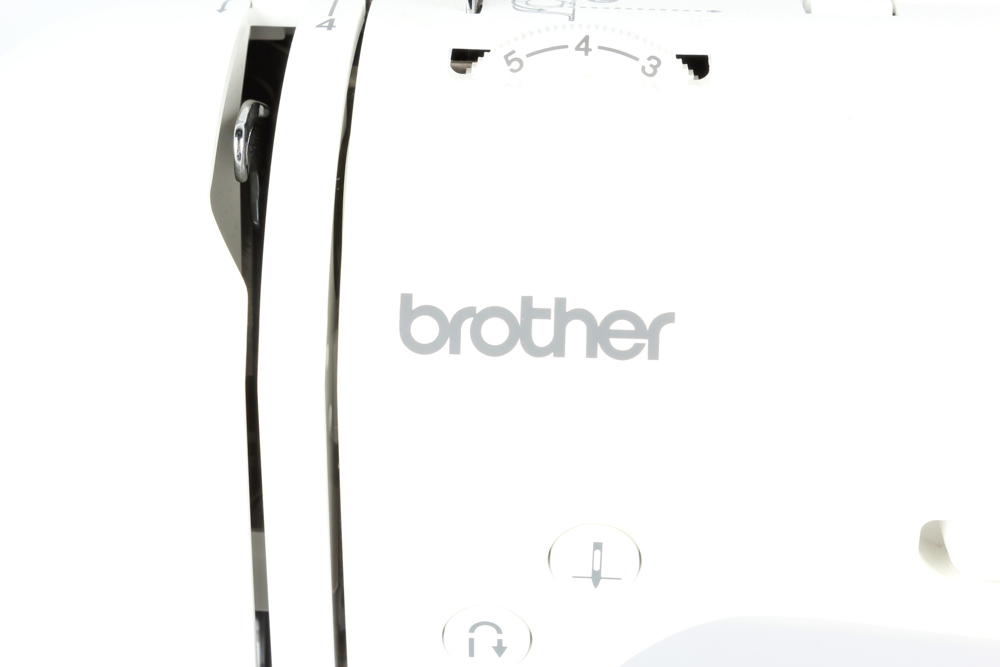 Brother Limited Edition Innov-ís 40 Project Runway Sewing Machine