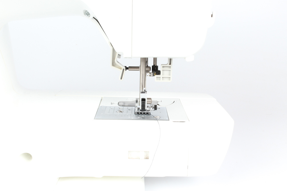 Brother Limited Edition Innov-ís 40 Project Runway Sewing Machine