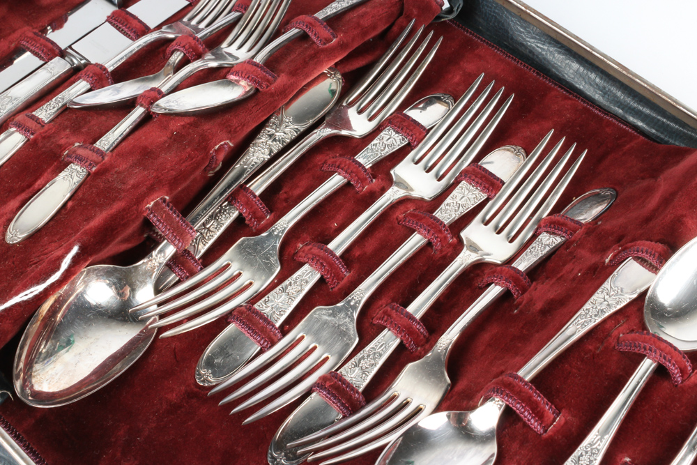 W.M. Rogers & Sons Silver Plate Flatware in Travel Case