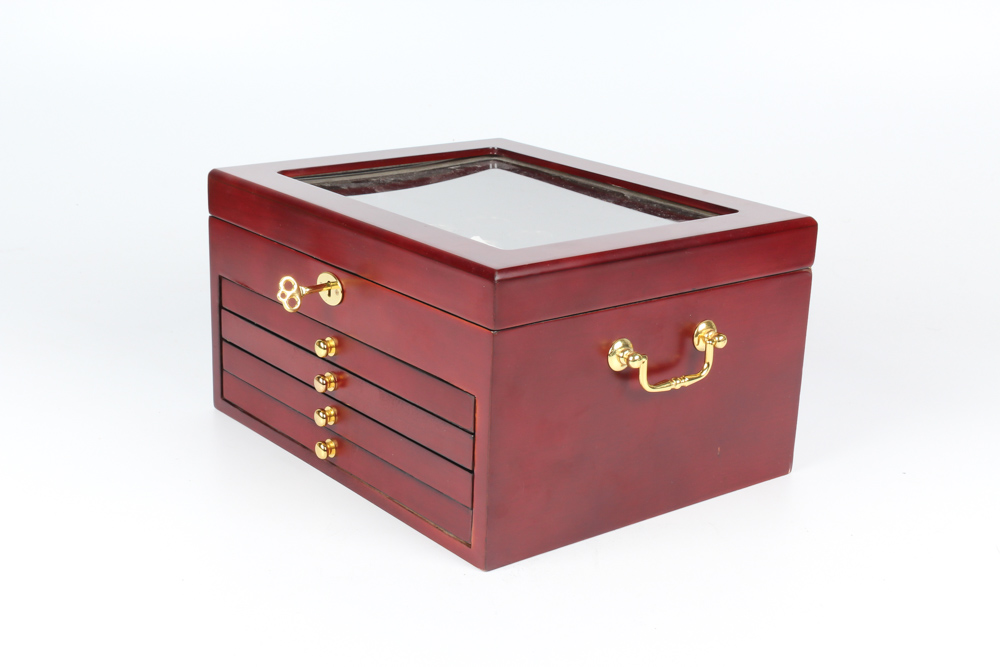 CSN Mint Presidential Dollars in Display Chest