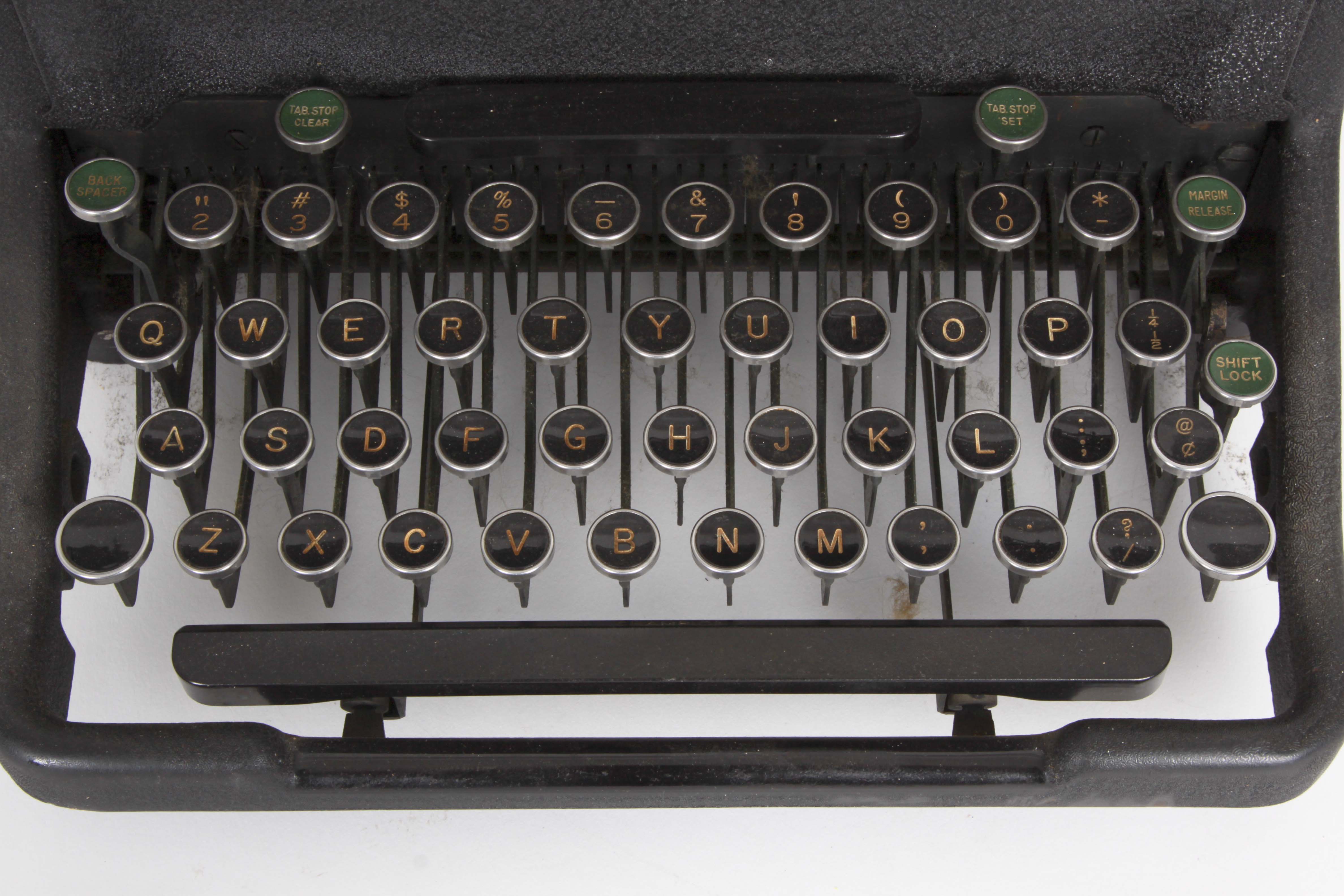 Vintage Underwood Typewriter