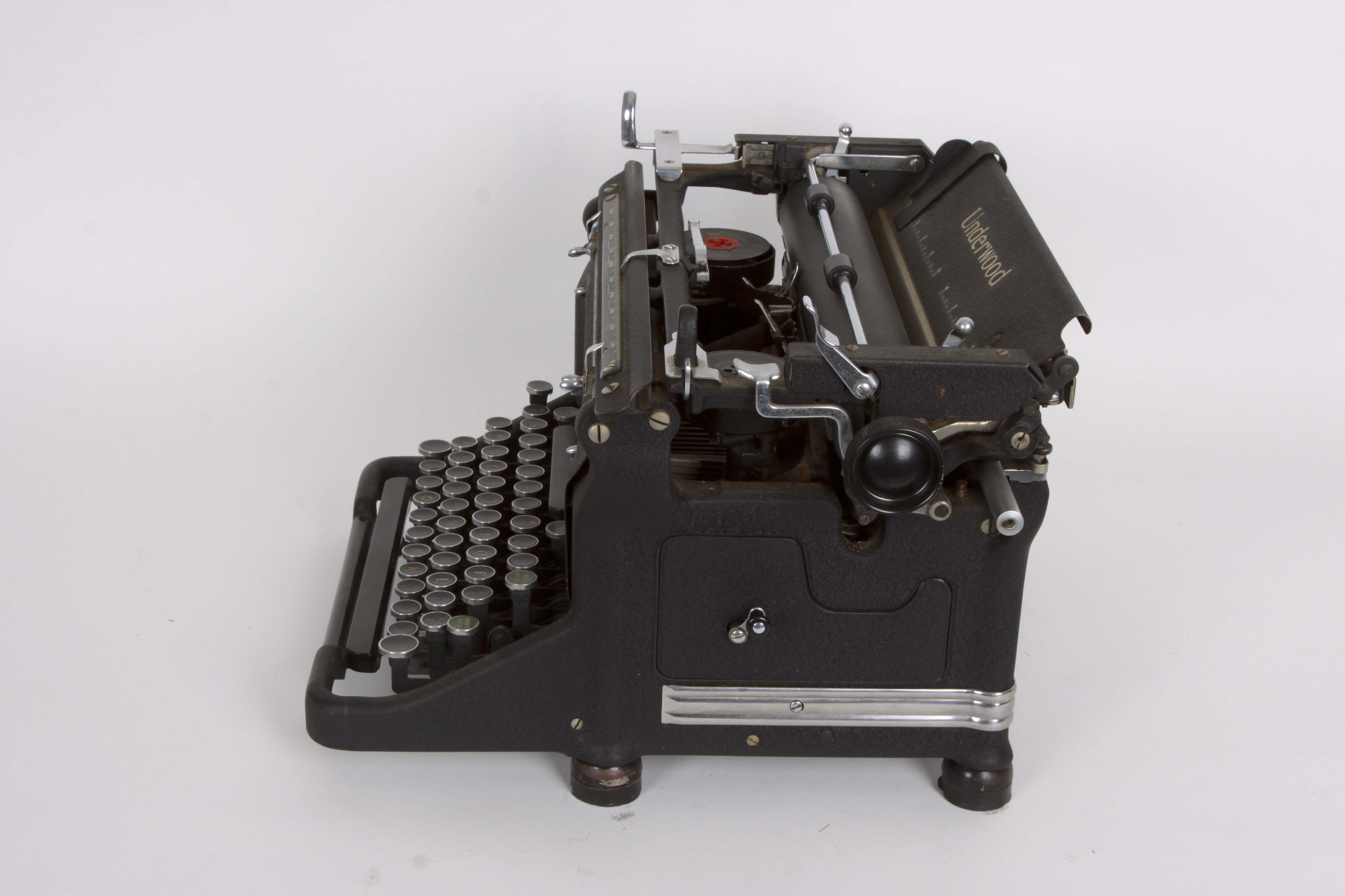 Vintage Underwood Typewriter