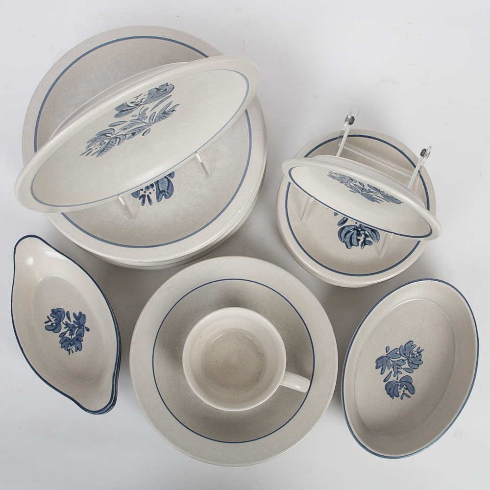 Pfaltzgraff "Yorktowne" Ceramic Plates and Cookware