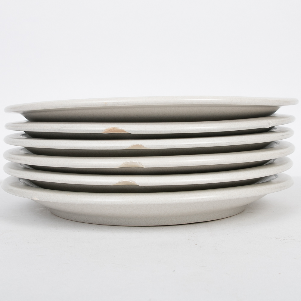 Pfaltzgraff "Yorktowne" Ceramic Plates and Cookware